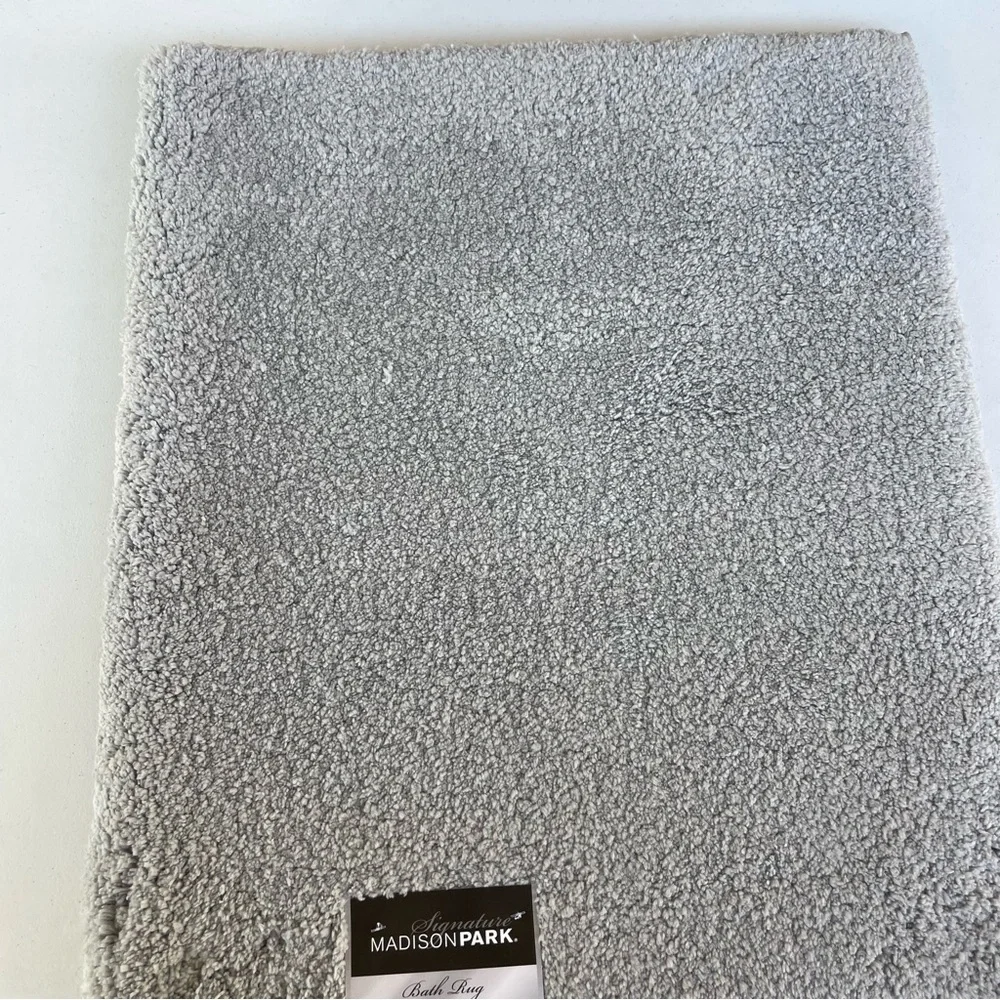 Madison Park Signature Marshmallow Bathroom Rug 24